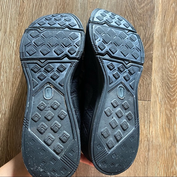 Nike, Black, Size 12 or 12.5 - Picture 6 of 8